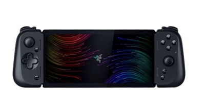 Razer Edge Gaming Tablet and Kishi V2 Pro Controller