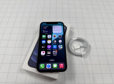 Apple REFURBISHED Grade A | iPhone 12 | Black | 6.1 " | Super Retina XDR OLED | 2532 x 1170 pixels | Internal RAM 4 GB | 64 GB | Dual SIM | 4G | 5G | Main camera resolution 12+12 MP | Secondary camera resolution 12 MP | iOS | 18 | 2815 mAh