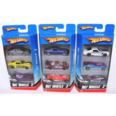 Hot Wheels | 3 Car Pack | You receive a single item (Random Selection in the warehouse) | 1:64-scale with authentic styling and eye-catching decos.