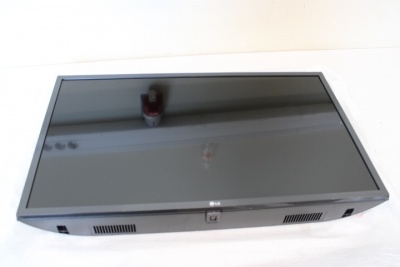 LG | 32LQ63006LA | 32" (81 cm) | Smart TV | WebOS 3.0 | FHD | USED