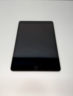 Apple REFURBISHED | iPad 7th Gen | Space Gray | 32GB | Grade B