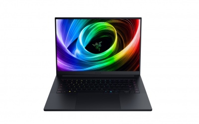 Razer Blade 16 | Black | 16 " | OLED | QHD+ | 2560 x 1600 pixels | 240 Hz | AMD Ryzen AI 9 | 365 | 64 GB | LPDDR5X | Solid-state drive capacity 2000 GB | GeForce RTX 5080 | GDDR7 | 16 GB | Windows 11 Home | 802.11a/b/g/n/ac/ax/be | Bluetooth version 5.4 |