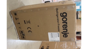 SALE OUT.  | Gorenje | Refrigerator | RB39EPW4 | Energy efficiency class E | Freestanding | Larder | Height 84.2 cm | 38 dB | White | DAMAGED PACKAGING, DAMAGED DOOR, DENTS ON SIDE AND DOOR