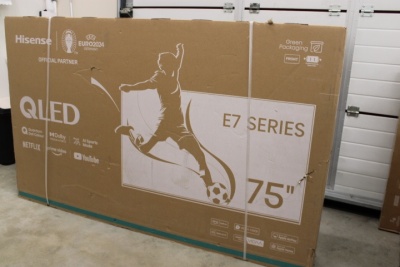 Hisense | QLED Smart TV | 75E7NQ | 75" | Smart TV | VIDAA OS | UHD | Black | DAMAGED PACKAGING