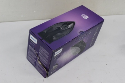 SALE OUT. Philips DST5040/80 Steam iron, Black | Philips | DST5040/80 | Steam Iron | 2600 W | Water tank capacity 320 ml | Continuous steam 45 g/min | Steam boost performance 200 g/min | DAMAGED PACKAGING