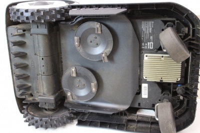 SALE OUT. Ecovacs GOAT A3000 LiDAR Lawn Mower, Robot, Efficiency 400 m²/h, Dual LiDAR + Camera, White/Black | Ecovacs | Lawn Mower | GOAT A3000 LiDAR | USED, DIRTY, MISSING INNERT PACKAGING, MISSING 3 PCS SCREWS | 5000 Ah