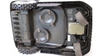 SALE OUT. Ecovacs GOAT A3000 LiDAR Lawn Mower, Robot, Efficiency 400 m²/h, Dual LiDAR + Camera, White/Black | Ecovacs | Lawn Mower | GOAT A3000 LiDAR | USED, DIRTY, MISSING INNERT PACKAGING, MISSING 3 PCS SCREWS | 5000 Ah