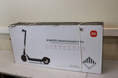 SALE OUT. Xiaomi Electric Scooter 4 Pro EU | Xiaomi | Electric Scooter 4 Pro EU | 700 W | 25 km/h | 10 " | Black | DAMAGED PACKAGING