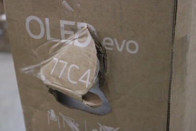 LG OLED TV | OLED77C41LA | 77 | Smart TV | webOS 24 | 4K UHD | DAMAGED PACKAGING, REFURBISHED