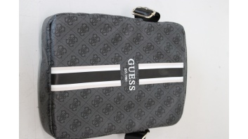 SALE OUT. Guess Bag GUTB10P4RPSK 10"black 4G Stripes Tablet Bag | GUESS GUTB10P4RPSK | Tablet Bag | DIRTY PACKAGING