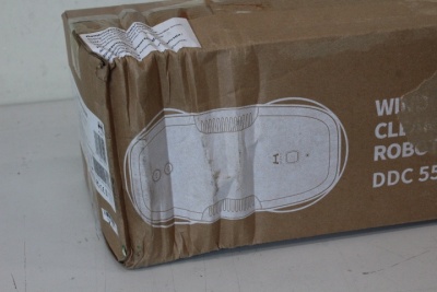 SALE OUT.  | HUTT | Windows Cleaning Robot | DDC55 | Corded | 3800 Pa | White | DAMAGED PACKAGING