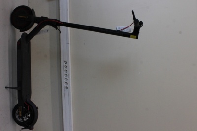 SALE OUT. Xiaomi Mi Electric Scooter Pro 2 (Black) | Xiaomi Mi Electric Scooter Pro 2 | 600 W | 25 km/h | 6 month(s) | Black | DEMO