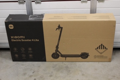 SALE OUT. Xiaomi Electric Scooter 4 Lite EU | Xiaomi Electric Scooter 4 Lite EU | 300 W | 25 km/h | 8.5 " | 6 month(s) | Black | DEMO, MISSING INNER PACKAGING