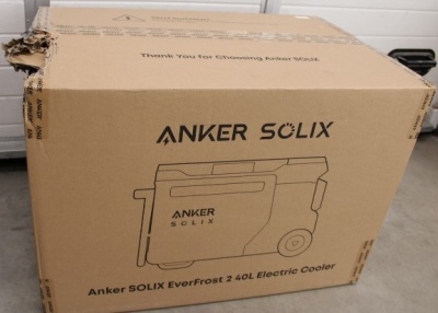 SALE OUT. Anker Solix EverFrost 2 Powered Cooler (40L) | Anker Solix DAMAGED PACKAGING