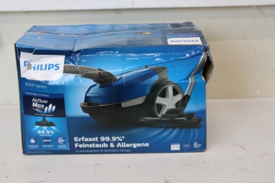 SALE OUT.  Philips XD3110/09 Vacuum cleaner, Bagged, Power 900 W, Dust bag 3 L, Working radius 9 m, Blue Philips Vacuum cleaner 3000 Series XD3110/09 Bagged Power 900 W Dust capacity 3 L Blue DAMAGED PACKAGING | Philips Vacuum cleaner | 3000 Series XD3110