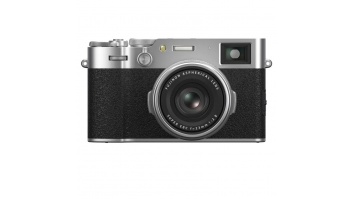Fujifilm | Digital Camera | X100VI | Compact camera | 40.2 MP | ISO sensitivity (max) 512000 | Display diagonal 3 " | Wi-Fi | X-Trans CMOS 5 | Silver