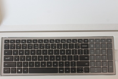 SALE OUT.  | Dell | Keyboard and Mouse | KM7120W | Keyboard and Mouse Set | Wireless | Batteries included | EN/LT | REFURBISHED | Bluetooth | Titan Gray | Wireless connection