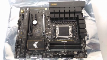 SALE OUT. ASUS TUF GAMING B650-PLUS WIFI | Asus TUF GAMING B650-PLUS WIFI | Processor family AMD | Processor socket  AM5 | DDR5 DIMM | Memory slots 4 | Supported hard disk drive interfaces 	SATA, M.2 | Number of SATA connectors 4 | Chipset  AMD B650 | ATX