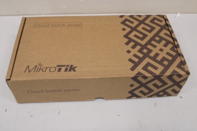FiberBox Plus | CRS305-1G-4S+OUT | 12 month(s) | DAMAGED PACKAGING