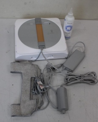 SALE OUT. Ecovacs | Windows Cleaner Robot | WINBOT W1 PRO | Corded | 2800 Pa | White  | Ecovacs | Windows Cleaner Robot | WINBOT W1 PRO | Corded | 2800 Pa | White | USED, DIRTY, SCRATCHED, HALF BOTTLE OF LIQUID