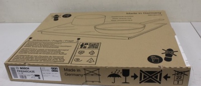 SALE OUT. Bosch PKE645CA2E Electric Hob, Number of burners/cooking zones 4, Silver Frame, Width 60 cm, Black | Bosch Hob | PKE645CA2E | Vitroceramic | Number of burners/cooking zones 4 | Rotary knobs | Black | DAMAGED PACKAGING AND INNER PACKAGING