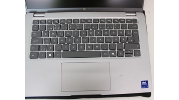 SALE OUT. | SALE OUT. Dell Latitude 5450 | 14 " | IPS | FHD | 1920 x 1080 pixels | 60 Hz | Intel Ultra 7 | 165H | 16 GB | DDR5 | Solid-state drive capacity 512 GB | Intel Arc Graphics | Windows 11 Pro | 802.11ax | Bluetooth version 5.3 | Keyboard language