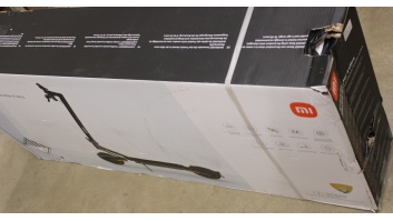 SALE OUT.  | SALE OUT. SALE OUT. Xiaomi Electric Scooter 4 Ultra EU | 500 W | 25 km/h | 10 " | 22 month(s) | DAMAGED PACKAGING