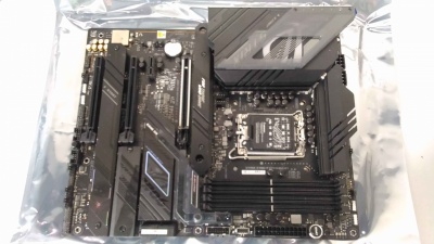 SALE OUT. Asus ROG STRIX Z790-F GAMING WIFI | Processor family Intel | Processor socket  LGA1700 | DDR5 DIMM | Memory slots 4 | Supported hard disk drive interfaces 	SATA, M.2 | Number of SATA connectors 4 | Chipset Intel Z790 | ATX | USED, REFURBISHED, W