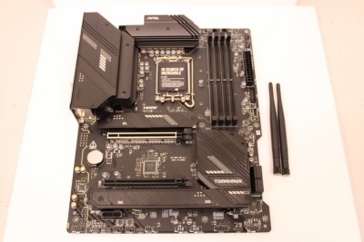 SALE OUT. MSI REFURBISHED, WITHOUT ORIGINAL PACKAGING AND MANUAL