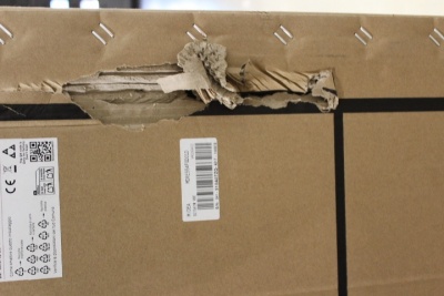 SALE OUT. Midea DAMAGED PACKAGING, DENT SIDE CORNER, BENT GRILLES ON THE BACK