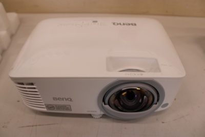 SALE OUT.  | Benq MW826STH | WUXGA (1920x1200) | 3500 ANSI lumens | White | REFURBISHED | Lamp warranty 8 month(s)