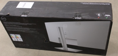 SALE OUT. Dell LCD U4025QW 40" IPS WUHD/5120×2160/DP,HDMI,USB-C,USB,RJ45/Black,silver | Dell SALE OUT. U4025QW | 40 " | IPS | 21:9 | 120 Hz | 8 ms | 5120 x 2160 pixels | 450 cd/m² | HDMI ports quantity 1 | Silver | Warranty 34 month(s) | DAMAGED PACKAGING