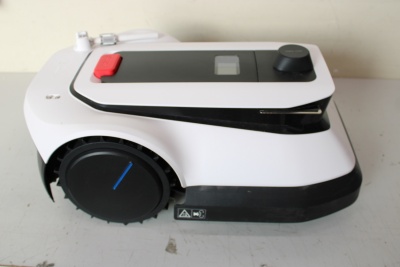 SALE OUT. Ecovacs | Lawn Mower | GOAT G1 | Orange/Black | Mowing Area 1600 m² | WiFi APP Yes (Android; iOs) | Working time 95 min | Maximum Incline 45 % | Speed 0.31 (m/s) | Waterproof IPX4 | 68 dB | 5200 mAh | G1（include camera cover*1+blade*3） Station（i