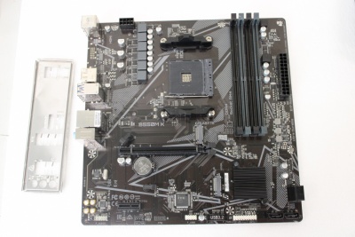 SALE OUT. Gigabyte B550M K 1.0 M/B | Processor family AMD | Processor socket AM4 | DDR4 DIMM | Memory slots 4 | Supported hard disk drive interfaces 	SATA, M.2 | Number of SATA connectors 4 | Chipset AMD B550 | Micro ATX | REFURBISHED, WITHOUT ORIGINAL PA