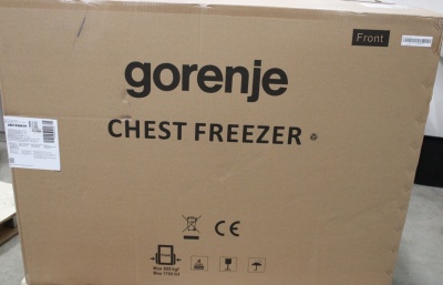 SALE OUT. Gorenje | Freezer | FH30EAW | Energy efficiency class E | Chest | Free standing | Height 84.7 cm | Total net capacity 297 L | Display | White | DAMAGED PACKAGING, DENT ON SIDE, DAMAGED FRONT