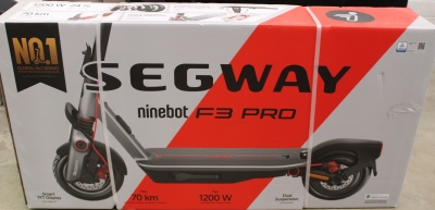 SALE OUT. Ninebot by Segway eKickScooter F3 Pro E | Segway F3 Pro E | eKickScooter | Up to 25 km/h | 10 " | 24 month(s) | Black | DAMAGED PACKAGING