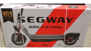 SALE OUT. Ninebot by Segway eKickScooter F3 Pro E | Segway F3 Pro E | eKickScooter | Up to 25 km/h | 10 " | 24 month(s) | Black | DAMAGED PACKAGING