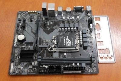SALE OUT. Gigabyte B760M H DDR4 1.0 M/B | Processor family Intel | Processor socket LGA1700 | DDR4 DIMM | Memory slots 2 | Supported hard disk drive interfaces SATA, M.2 | Number of SATA connectors 4 | Chipset Intel B760 Express | Micro ATX | USED, REFURB