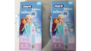 SALE OUT. Oral-B Vitality PRO Kids Frozen Electric Toothbrush, Blue | Oral-B Electric Toothbrush | Vitality PRO Kids Frozen | Warranty 24 month(s) | Rechargeable | For kids | Number of brush heads included 1 | Number of teeth brushing modes 2 | Blue | DAM