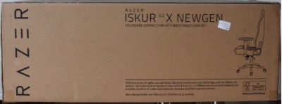 SALE OUT. | Razer Iskur V2 X NewGen | Gaming Chair | Black/Green | DAMAGED PACKAGING, ITEM SCRATCHED, DIRTY PARTS | 36 month(s)