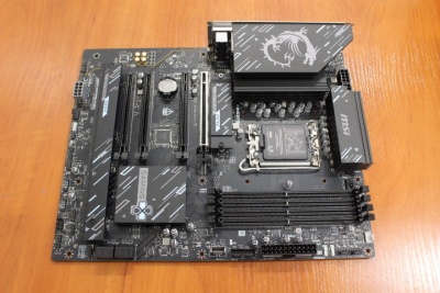 SALE OUT. | MSI Z890 GAMING WIFI | Processor family Intel | Processor socket LGA1851 | DDR5 | Supported hard disk drive interfaces M.2, SATA | Number of SATA connectors 4 | USED, REFURBISHED, WITHOUT ACCESSORIES, ONLY ANTENNA AND BACK PANEL INCLUDED