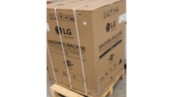 SALE OUT. LG F4DR711S2BA Washing machine, A, Front loading, Washing capacity 11 kg, Depth 56,5 cm, 1360 RPM, Black | LG | Washing Machine with Dryer | F4DR711S2BA | Energy efficiency class A/D | Front loading | Washing capacity 11 kg | 1400 RPM | Depth 57