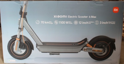 SALE OUT. Xiaomi Electric Scooter 6 Max GL | Xiaomi 24 month(s) | DAMAGED PACKAGING, PAINT AND BODY (NEAR SCREEN). MISSING INNER PACKAGING. ITEM IS SCRATCHED, DIRTY