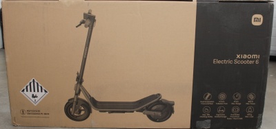 SALE OUT. Xiaomi Electric Scooter 6 GL | Xiaomi 24 month(s) | DAMAGED PACKAGING AND PAINT.ITEM IS SCRATCHED, DIRTY
