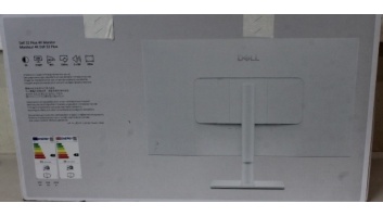 SALE OUT. Dell LCD S3225QS 32" 4K UHD/3840x2160/HDMI,DP/Platinum silver/5Y | Dell S3225QS | 32 " | VA | UHD | 16:9 | 120 Hz | 4 ms | 3840 x 2160 pixels | 300 cd/m² | HDMI ports quantity 2 | Warranty 60 month(s) | UNPACKED, SCRATCHED BACKSIDE