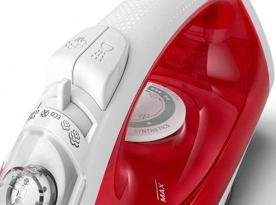 PHILIPS EasySpeed tvaika gludeklis, 2000W (sarkans)
